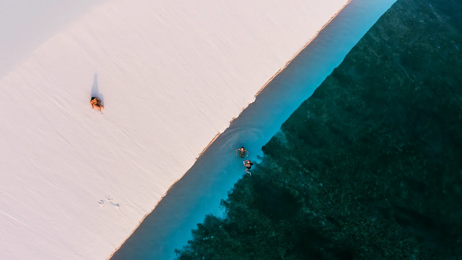 Dunas e lagoas dos Lençóis Maranhenses